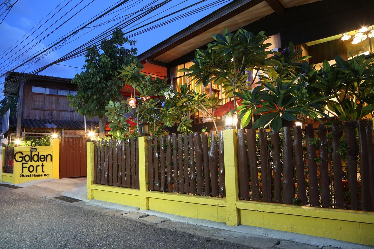 Golden Fort Guesthouse Chiang Mai Ngoại thất bức ảnh