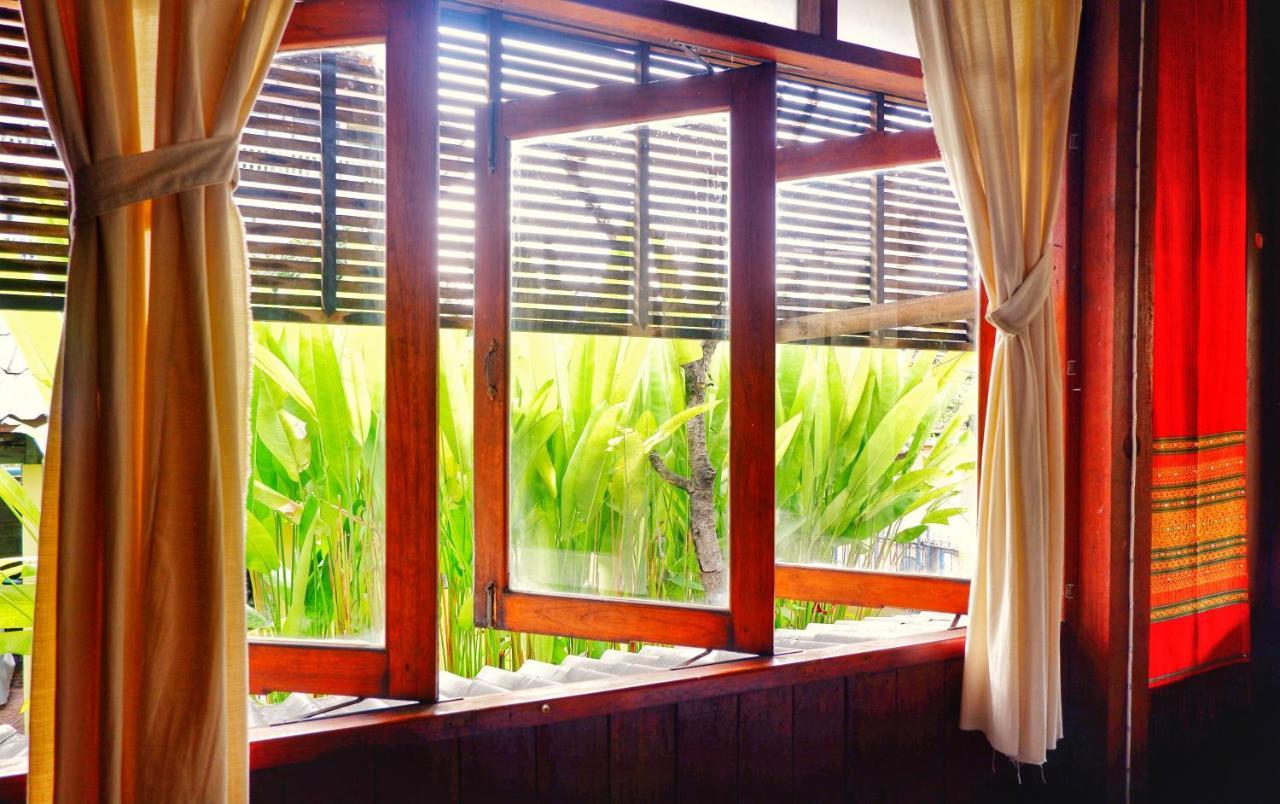 Golden Fort Guesthouse Chiang Mai Ngoại thất bức ảnh
