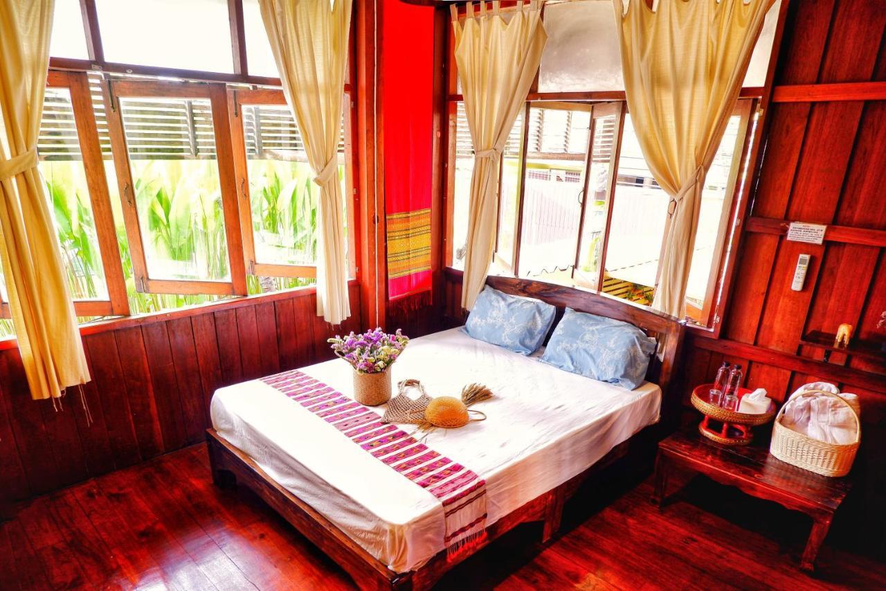 Golden Fort Guesthouse Chiang Mai Ngoại thất bức ảnh
